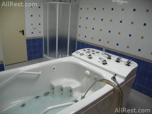Riviera Beach Hotel 16